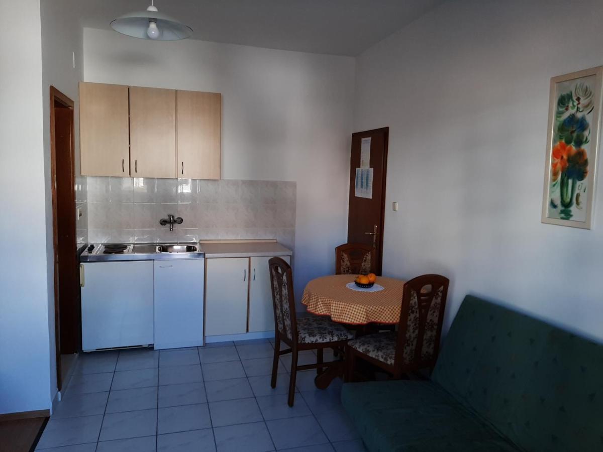 Apartments Ljulj トロギール エクステリア 写真