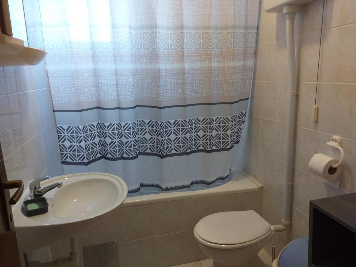 Apartments Ljulj トロギール エクステリア 写真